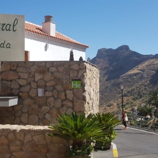 Expuesto al público el concurso para el arrendamiento del Hotel Rural de Imada